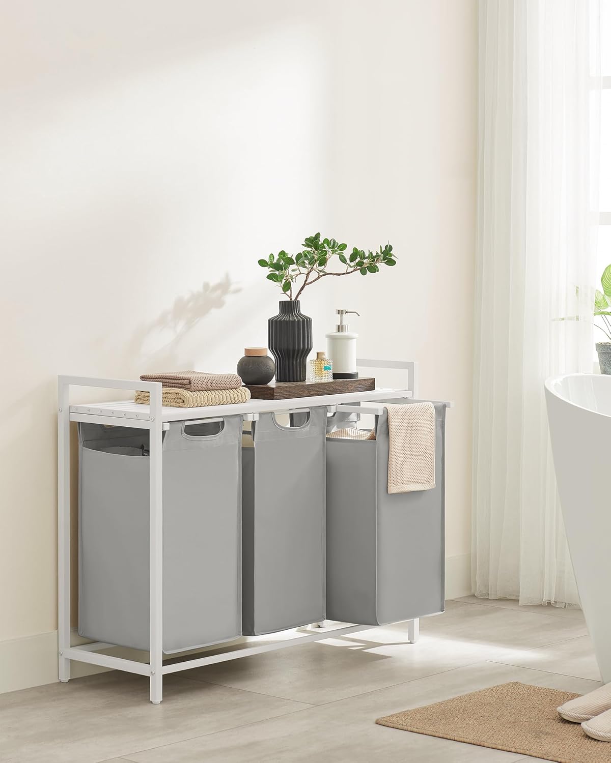 Furnstar Wasmand met 3 Vakken en Plank – Wassorteerder met Uitneembare Waszakken – Wasrek met Metalen Frame – Rustiek Bruin/Zwart
