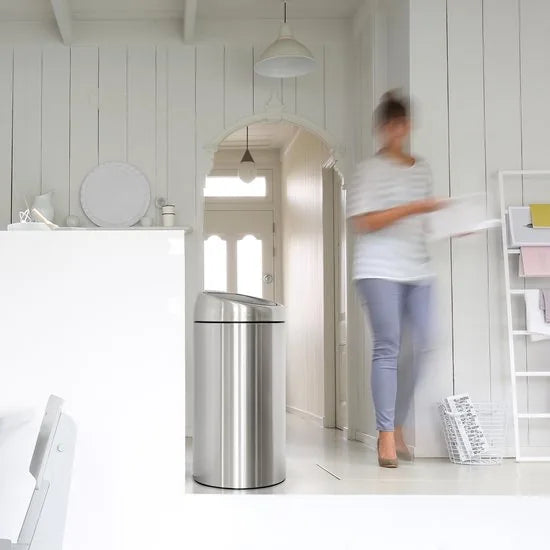 Afvalverzamelaar 45 liter 'Touch Bin®' met kunststof binnenemmer, Matt Steel Fingerprint Proof