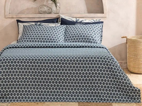 English Home bedsprei - 150x220 cm - Blauw – Blauw 150 x 220cm 150x220 cm Blauw (0050)