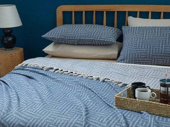 English Home bedsprei - Incl. 2 kussenslopen - 240x260 cm - Blauw