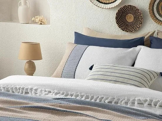 English Home bedsprei - Incl. 2 kussenslopen - 260x280 cm - Creme