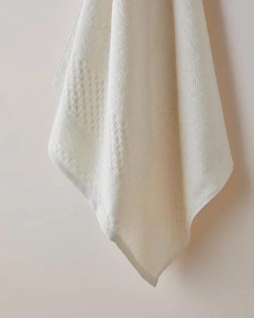 English Home Border Check Badhanddoek 70x140 cm – 100% Katoen– Luxe Handdoek voor Badkamer en Spa – Beige/Ivoor