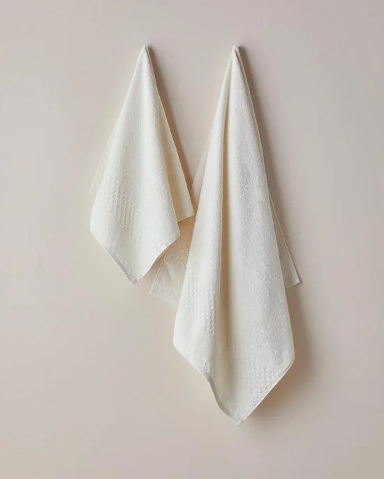 English Home Border Check Badhanddoek 70x140 cm – 100% Katoen– Luxe Handdoek voor Badkamer en Spa – Beige/Ivoor