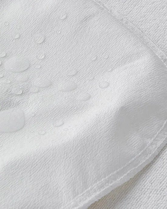 English Home - Comfort Molton - Leak-proof - Waterdichte Matrasbeschermer - Hoeslaken - Matrashoogte tot 30 cm - Ademend - Antibacterieel - Katoenen oppervlak - Rondom Elastiek - Incontinentie 100x200+30 Cm - Wit