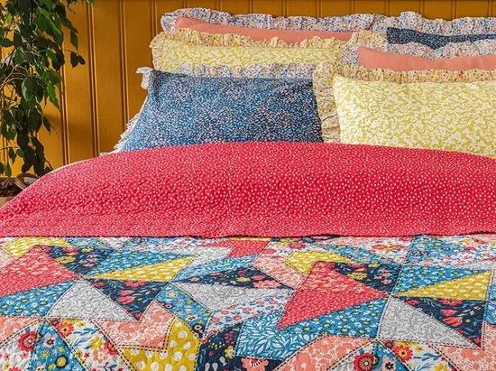 English Home dekbed zonder overtrek - Bedrukt dekbed - Wasbaar - 200x220 cm - Roze – Rood Rood (3631)