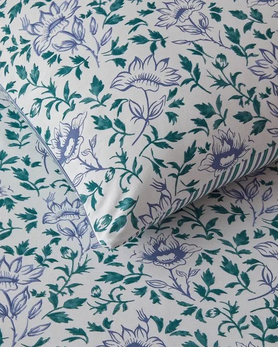 English Home - Dekbedovertrekset Gentle Flower - Katoen - Incl. Hoeslaken 160-200 - Incl. 2 kussenslopen - 200 x 220 cm - Blauw /Groen