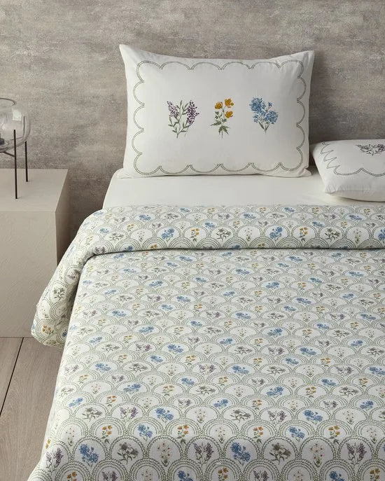 English Home - Deken - Zomerdekenset - Luxe uitvoering- Incl. Laken 240x260 -Tweepersoons - 100% Katoen - 200x220 cm - Groen Beige