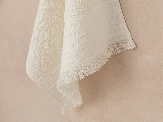 English Home handdoeken - 2 stuks - 30x50 cm - Beige – Wit 50 x 70cm English Home Handdoeken -2 stu (2295)