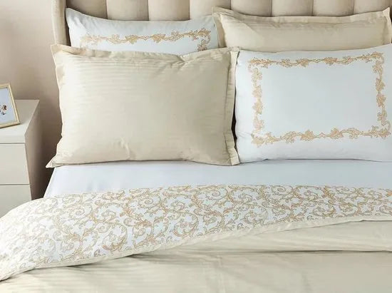 English Home Katoen satijn dekbedovertrekset - 200x220 cm – Goud