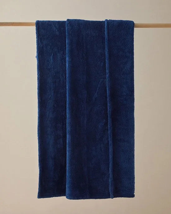 English Home - Fleece Deken - Fleece Plaid - Luxe Woondeken - Zachte deken - Tv Deken - 120x170 cm - Antraciet – Donker blauw