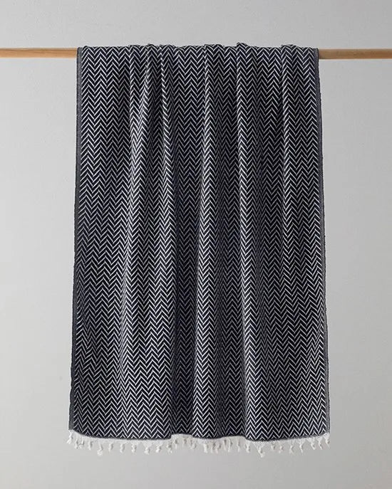 English Home - Plaid - Woondeken - Bankdeken - 130x170 cm - Zwart Wit