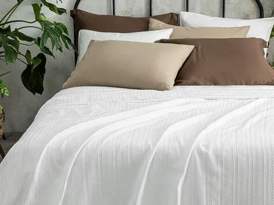 English Home Summer blanket - Bedsprei 200x220 cm - Wit