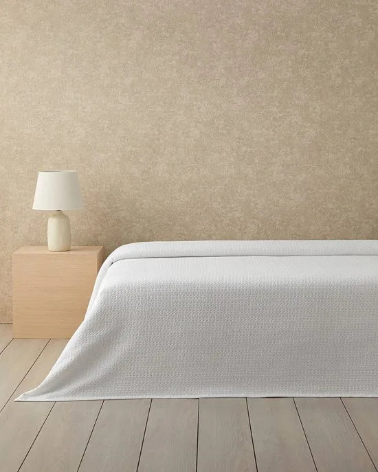 English Home Venice Bedsprei - White Collection - Deken - Plaid - 100% Katoen - King Size - 220x240 cm - Wit