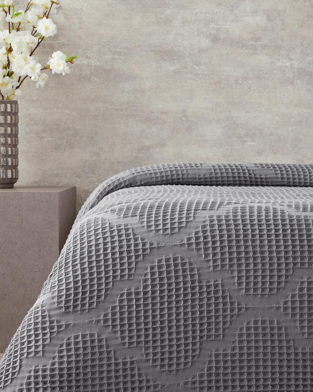 English Home Fiona Waffle - Bedsprei - Zomerdeken - King Size - 100% Katoen – 240x220 cm - Donkergrijs