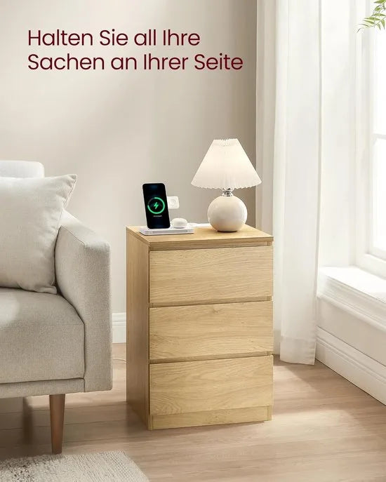 Furnstar Kailyn Collection - Nachtkastje met stekkerdoos - Bijzettafel 3 laden - 2 AC-stopcontacten - 2 USB-A-aansluitingen - Modern -Ebbenzwart – Strogeel double