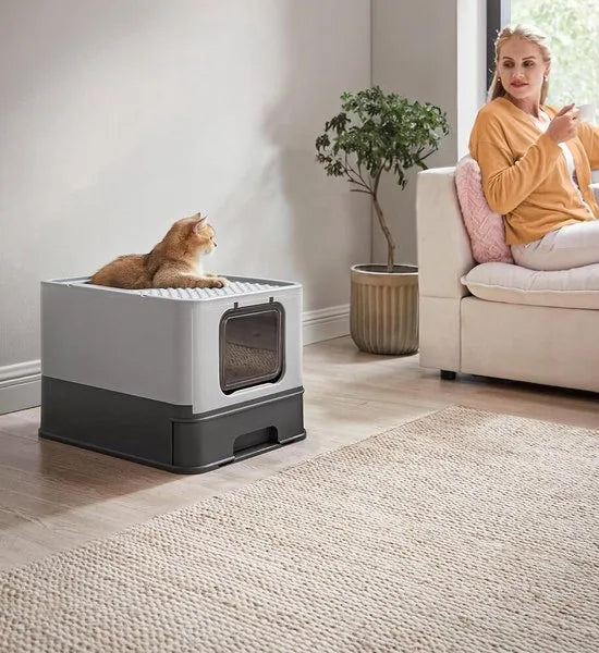 FurnStar - Kattenbak - Kattentoilet - Met Deksel - Uittrekbaar Dienblad - Schep - Borstel - Ruim - Voor Katten Tot 15 Kg - Minder Sporen - Lekvrije Bodem - Havermoutkleurig - Warmgrijs – Antracit-duifgrijs
