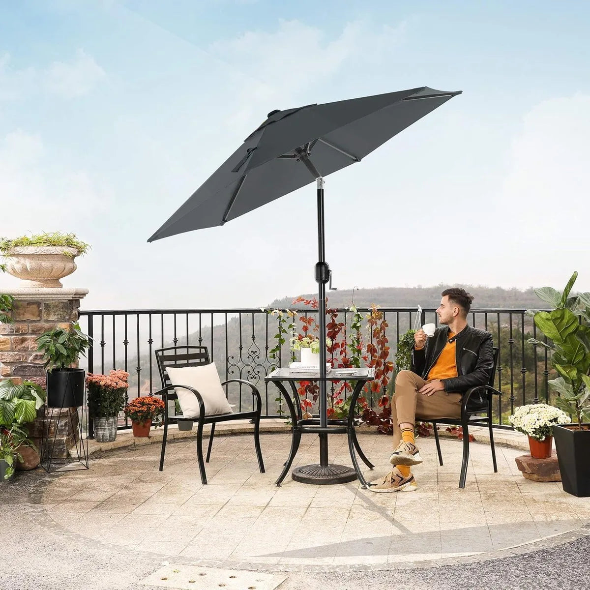 FurnStar - Parasol 210 cm - UPF 50+ - Strandscherm - Aan beide zijden 30° knikbaar - Zonwering - Met zwengel om te openen/sluiten - Voor terras, balkon, zwembad - Grijs