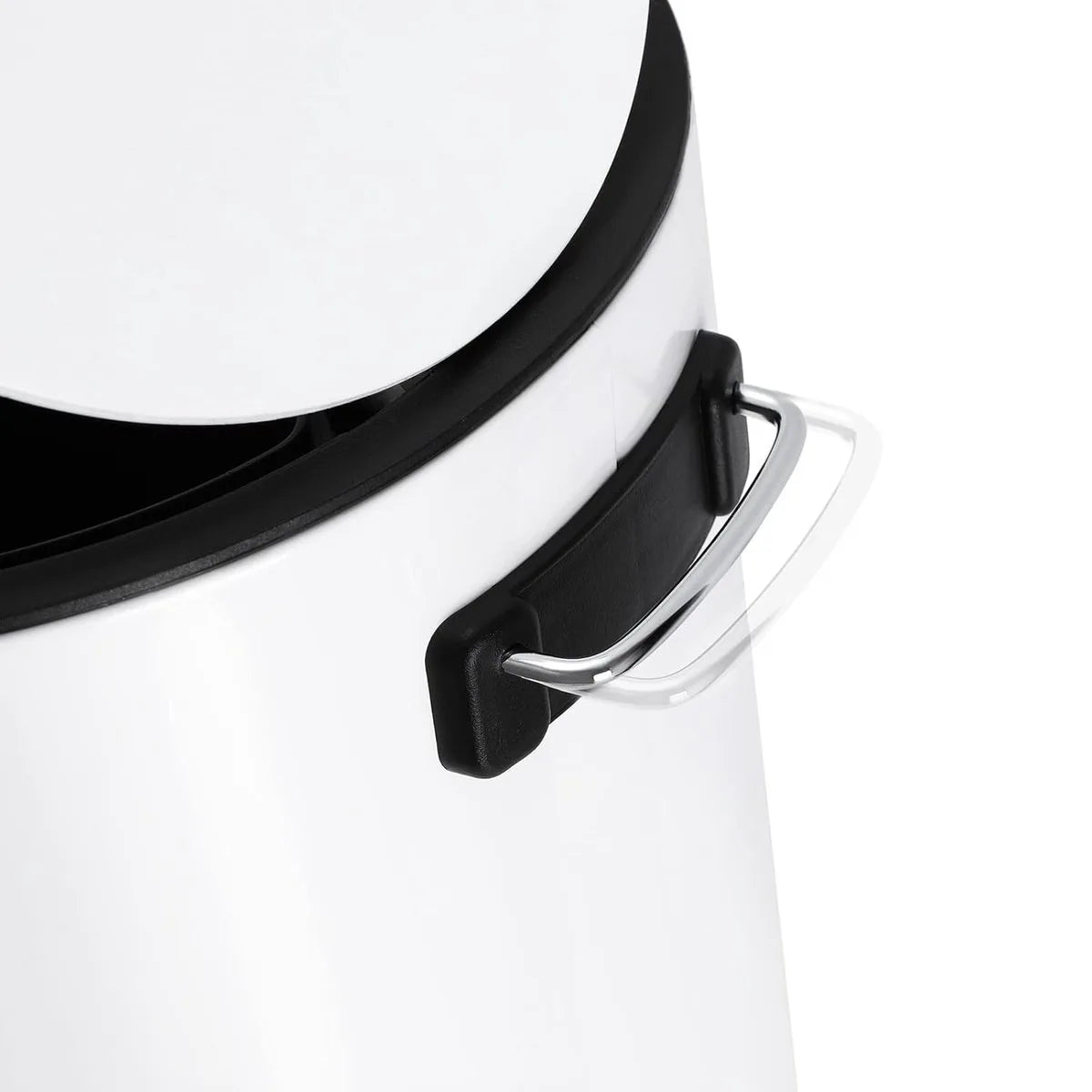 FurnStar - Pedaalemmer - Afvalbakmet deksel - toiletbak - 3L cosmeticabak - kleine afvalbak - soft close - uitneembare plastic binnenemmer - voor slaapkamer - kantoor - staal - wit