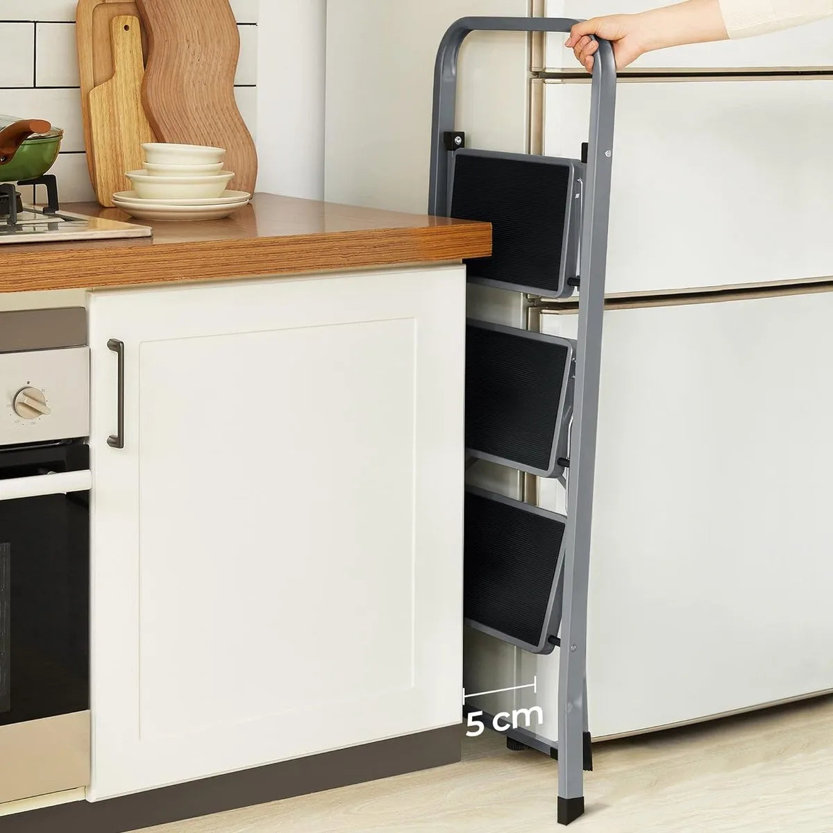 FurnStar - Trapladder - 3-Stapsladder - Vouwladder - Veiligheidsslot - Ruimtebesparende Opslag - Draagvermogen tot 150 kg - Duifgrijs