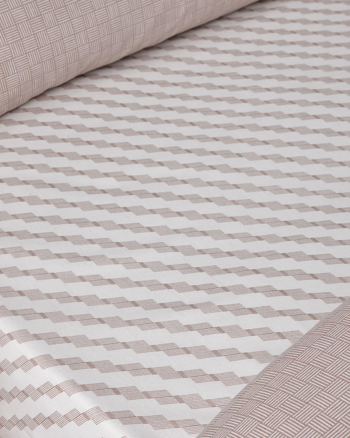 English Home Dekbedovertrekset 200x220 cm – 2-persoons – Inclusief 2 Kussenslopen – Kreukherstellend