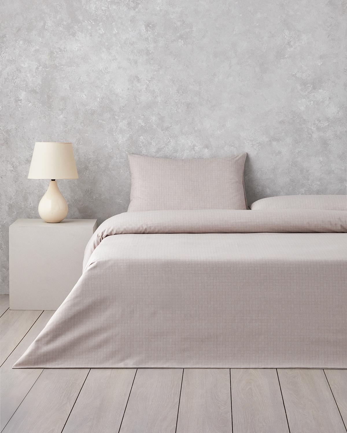 English Home Dekbedovertrekset 200x220 cm – 2-persoons – Inclusief 2 Kussenslopen – Kreukherstellend