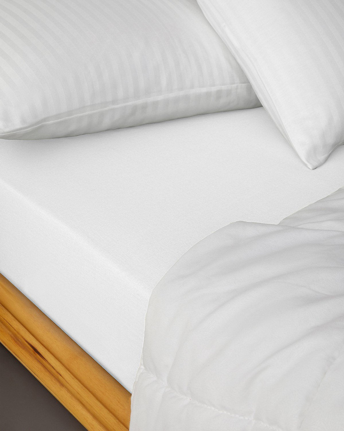 English Home Novella Premium Hoeslaken - 100% Katioen - Met elastiek