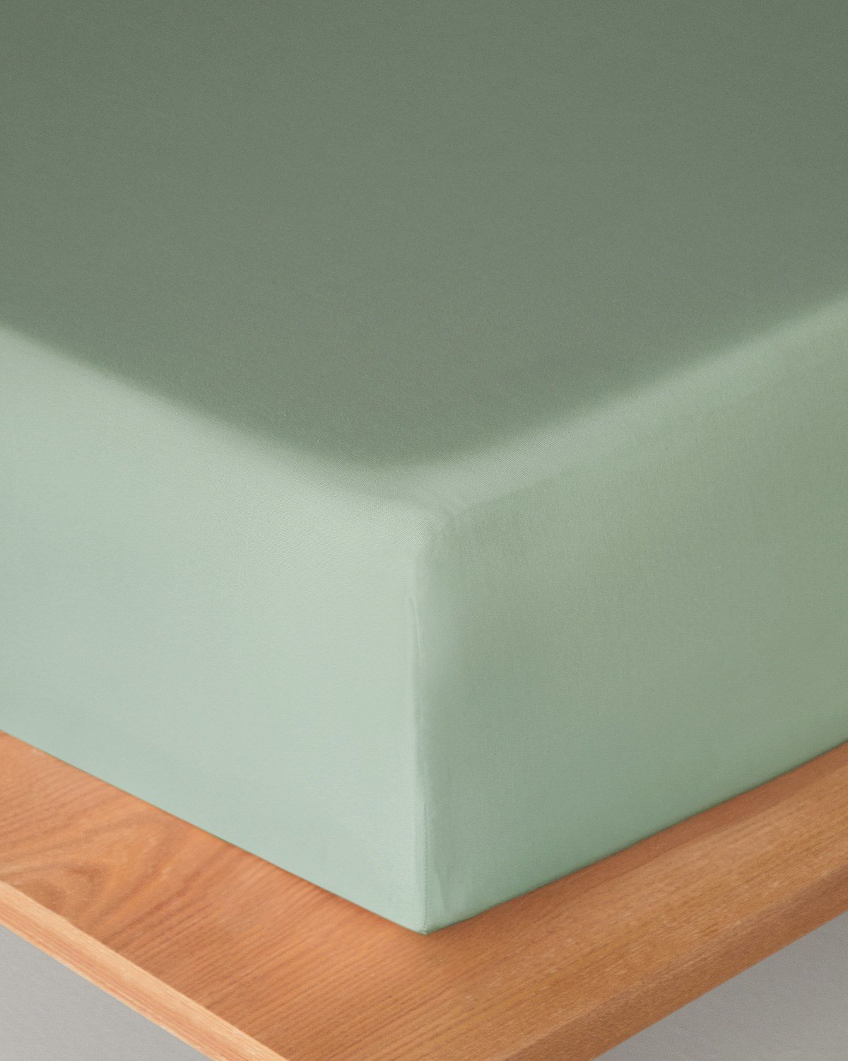 English Home Novella Premium Hoeslaken - 100% Katioen - Met elastiek