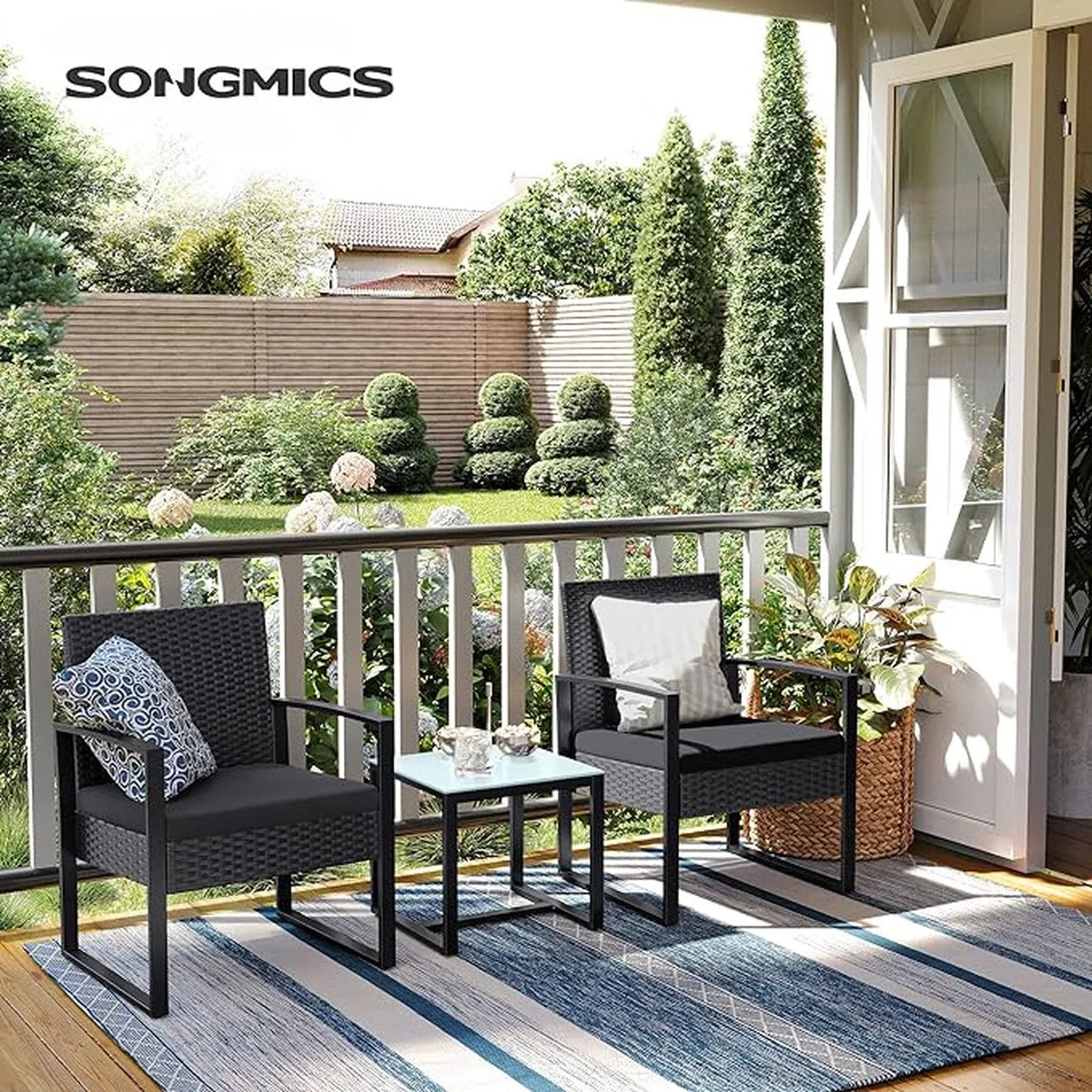 SONGMICS Balkonmeubilair, tuinset, gemaakt van PE polyrattan, loungeset, tafel en 2 stoelen, terrasmeubilair, eenvoudig te monteren, buiten, voor terras, balkon, tuin, zwart GGF010B05