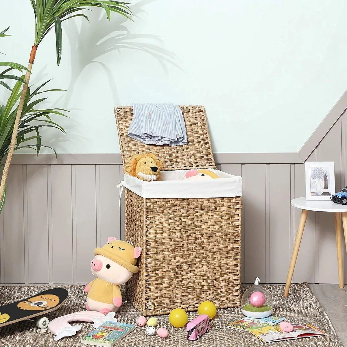 wasmand handgeweven, 90 L, wasmand gemaakt van synthetisch rotan, met deksel en handvatten, opvouwbaar, waszak afneembaar, natuurlijke kleur LCB51NL