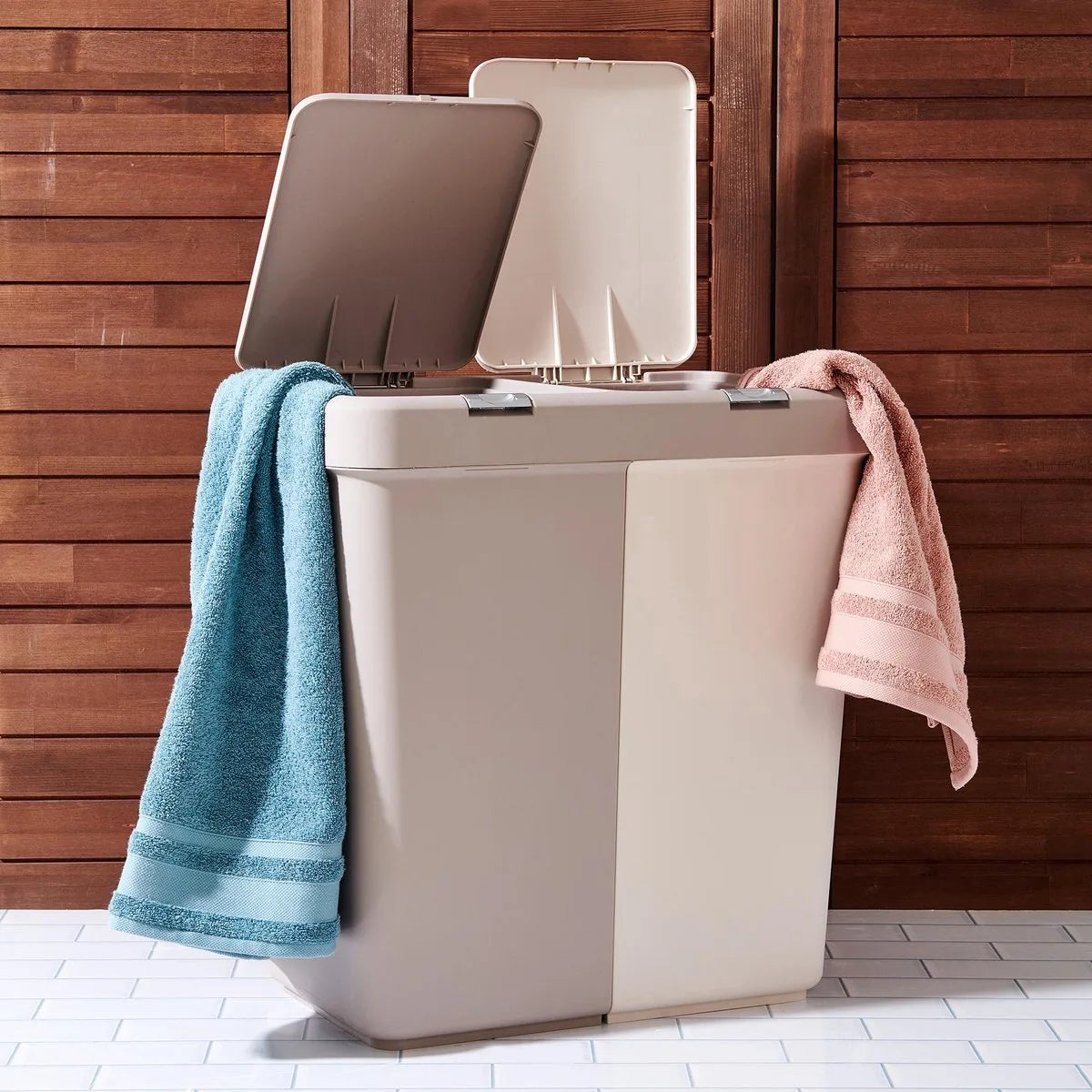 Wasmand - Wassorteerder - Wasmand opvouwbaar - Wasbox - Wasmand met touch deksel - Sumpas Wasmand - 2 vakken -80 Liter - 100% gerecycled plastic - Bruin/Creme